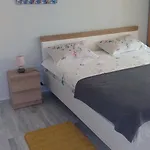 Baldekin V 아파트 시베니크
