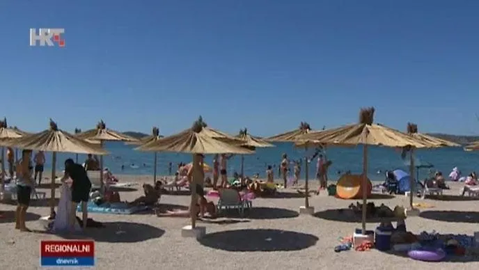 Baldekin V Apartamento Šibenik