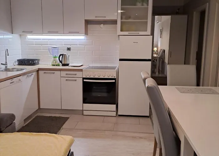 Baldekin V Apartamento Šibenik